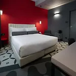 Mytale Creative Academy Otel 4*