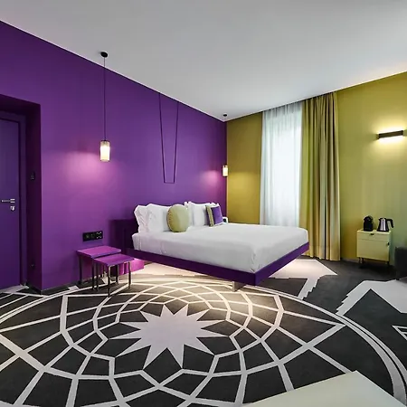 Mytale Creative Academy 4*