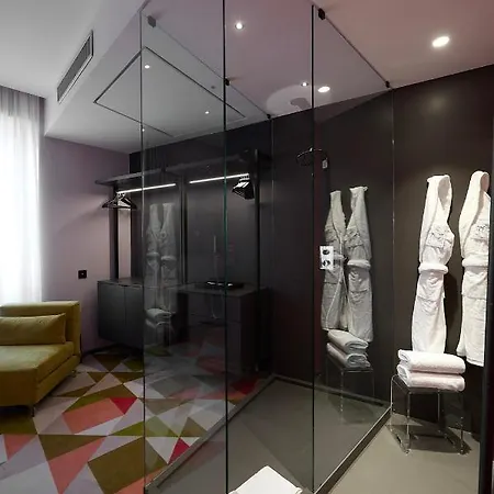 Mytale Creative Academy Hotel