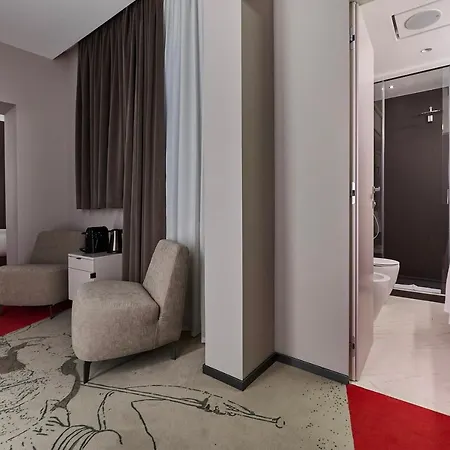 Mytale Creative Academy Hotel