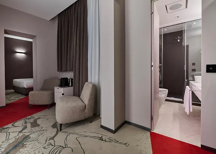 Mytale Creative Academy Hotel