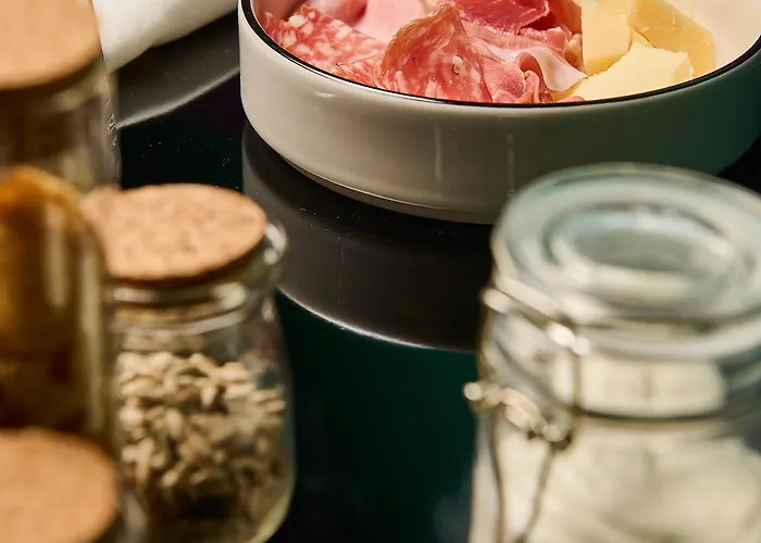 فندق Mytale Creative Academy