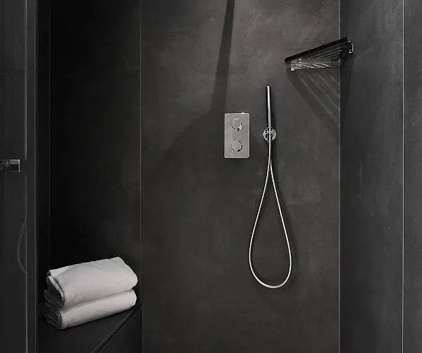 Mytale Creative Academy 4*