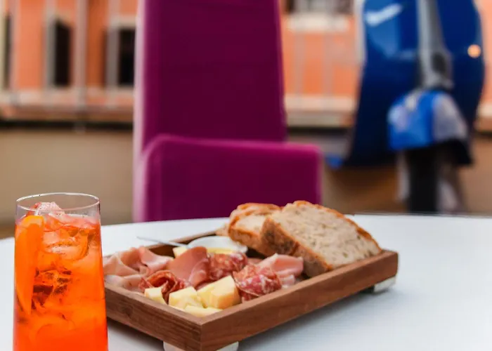 Mytale Creative Academy 4*